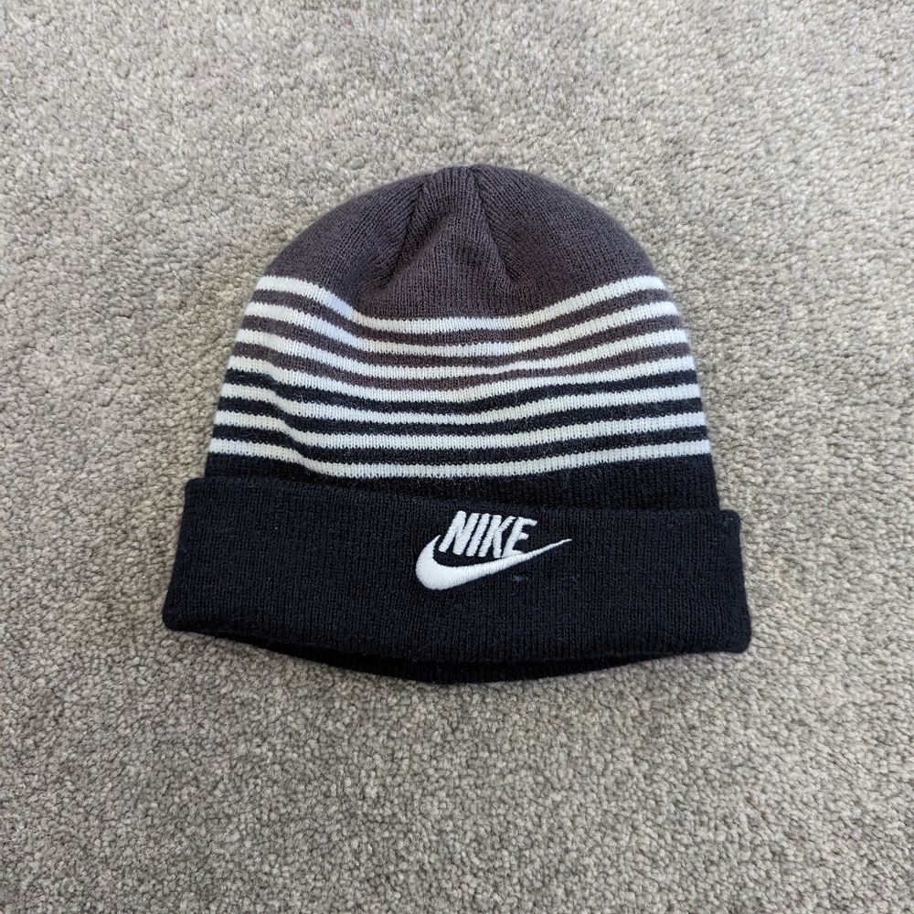 Nike beanie winter hat for babies 0-2T